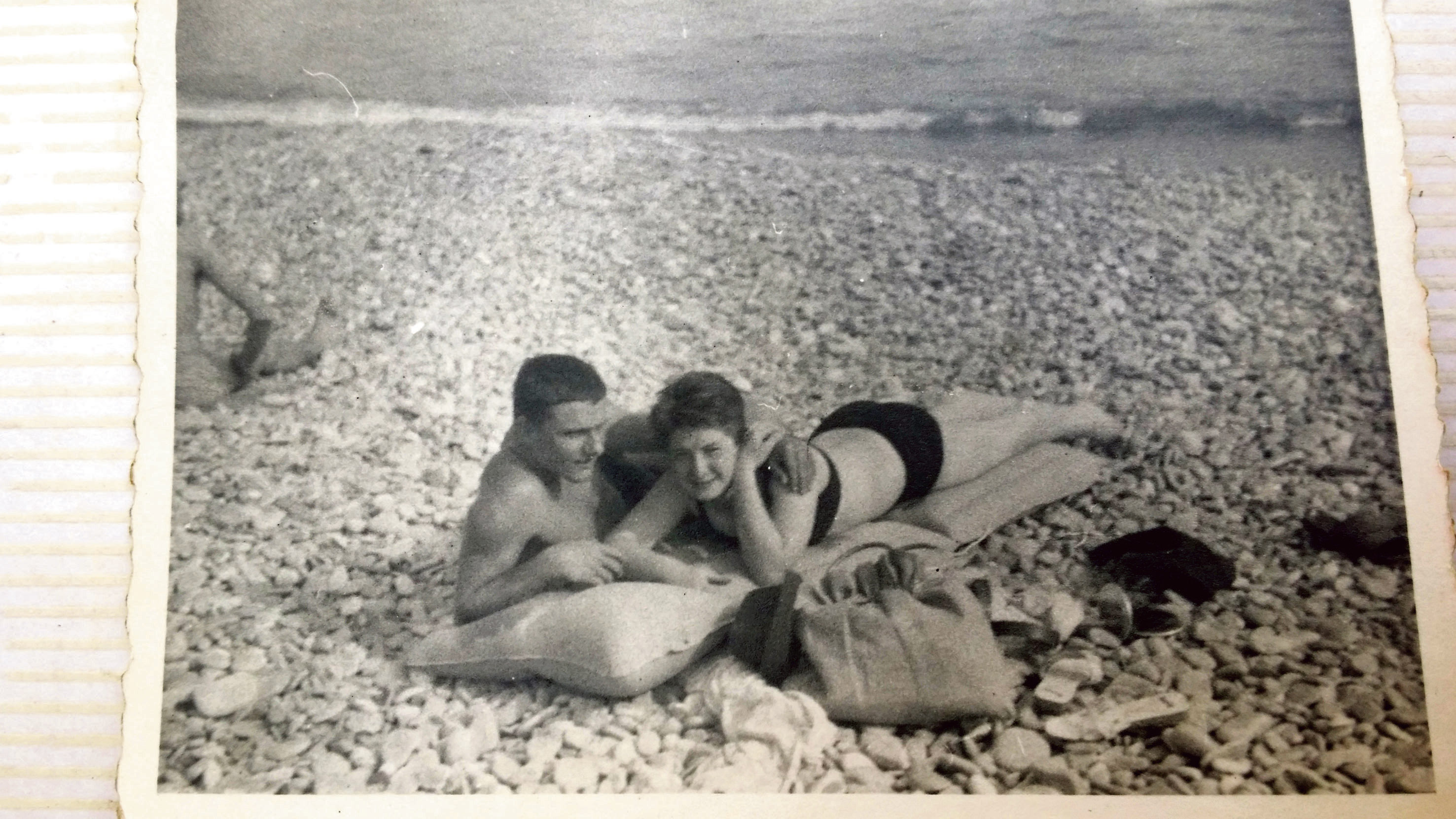 8-Niza monique, nueva